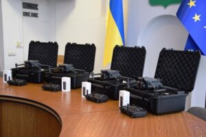 Передали 4 розвідувальні дрони для захисників України