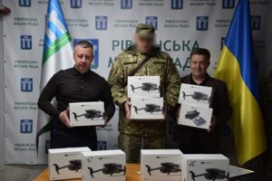 Городоцька громада передала чергові дрони для підтримки ЗСУ