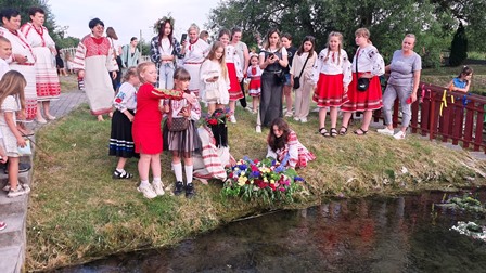 alt= "Свято Івана Купала у Карпилівці"