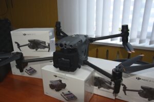 На передову до захисників України відправлено чергову партію дронів від Городоцької громади