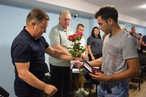 Очільник Городоцької територіальної громади вручив державні нагороди родинам загиблих Захисників України