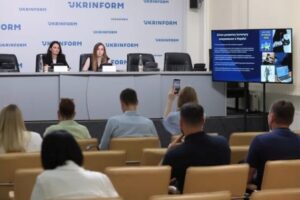 НАЗК презентувало унікальний гайд для викривачів корупції у форматі коміксу