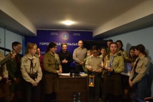 Пластуни передали Вифлеємський вогонь миру Городоцькій громаді