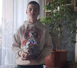 До різдвяно-новорічних свят маленькі жителі громади отримали солодкі подарунки