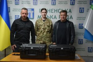 Дрони для ЗСУ: Городоцька громада передала чергову партію безпілотників для Захисників України