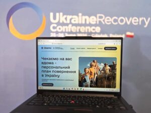 Підтримка повернення та реінтеграції: розпочала роботу цифрова платформа для українців за кордоном «Додому»