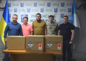 Старлінки та зарядні пристрої передано для підрозділів ЗСУ від Городоцької громади