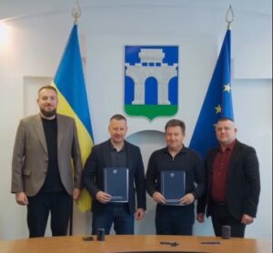 Городоцька та Рівненська громади підписали угоду про співробітництво для забезпечення доступного громадського транспорту